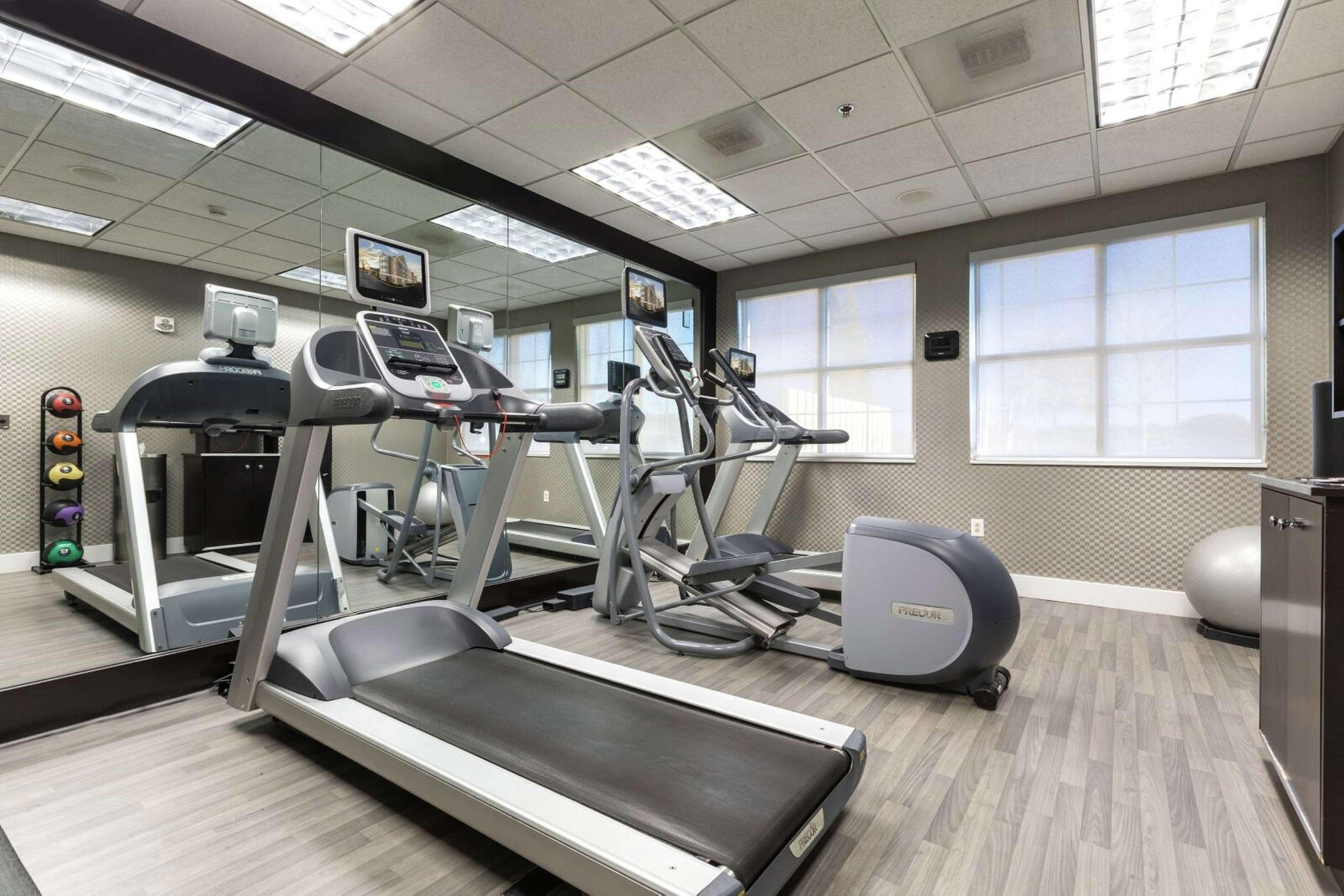 Homewood Suites By Hilton At Carolina Point - Greenville Exteriör bild
