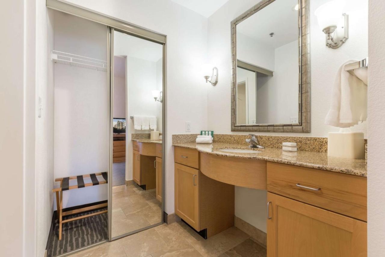 Homewood Suites By Hilton At Carolina Point - Greenville Exteriör bild